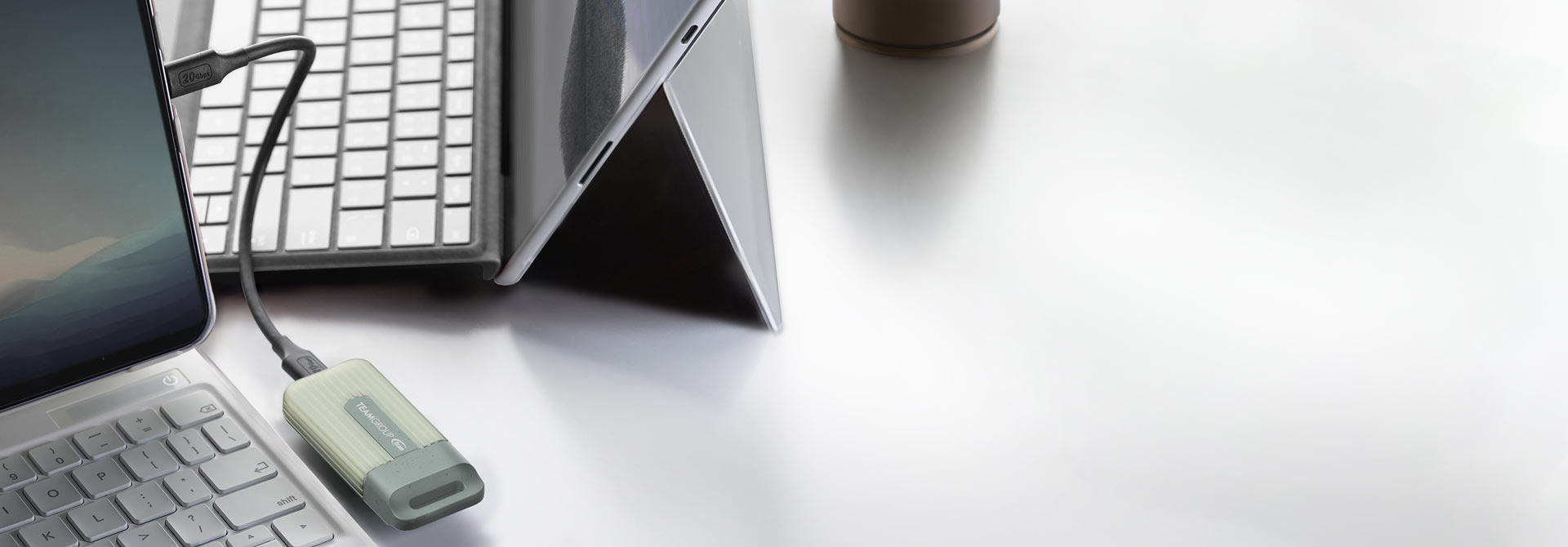 Type-C Interface for On-the-Go Productivity