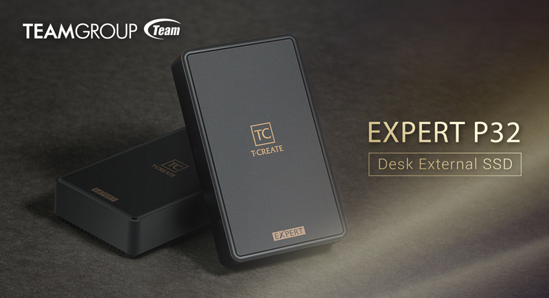 03_D700-card_800x435