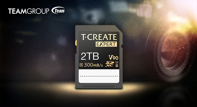 03_D700-card_800x435
